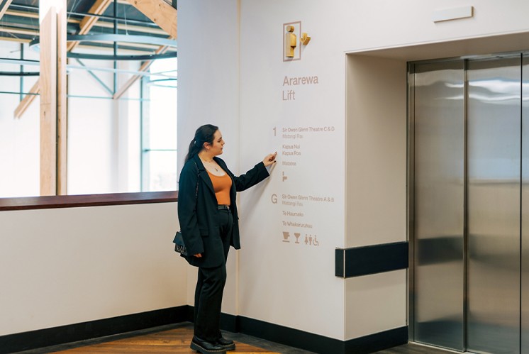 3D結(jié)構(gòu)導(dǎo)視 |結(jié)合獨特的地理文化語言打造美觀的藝術(shù)空間導(dǎo)視系統(tǒng)